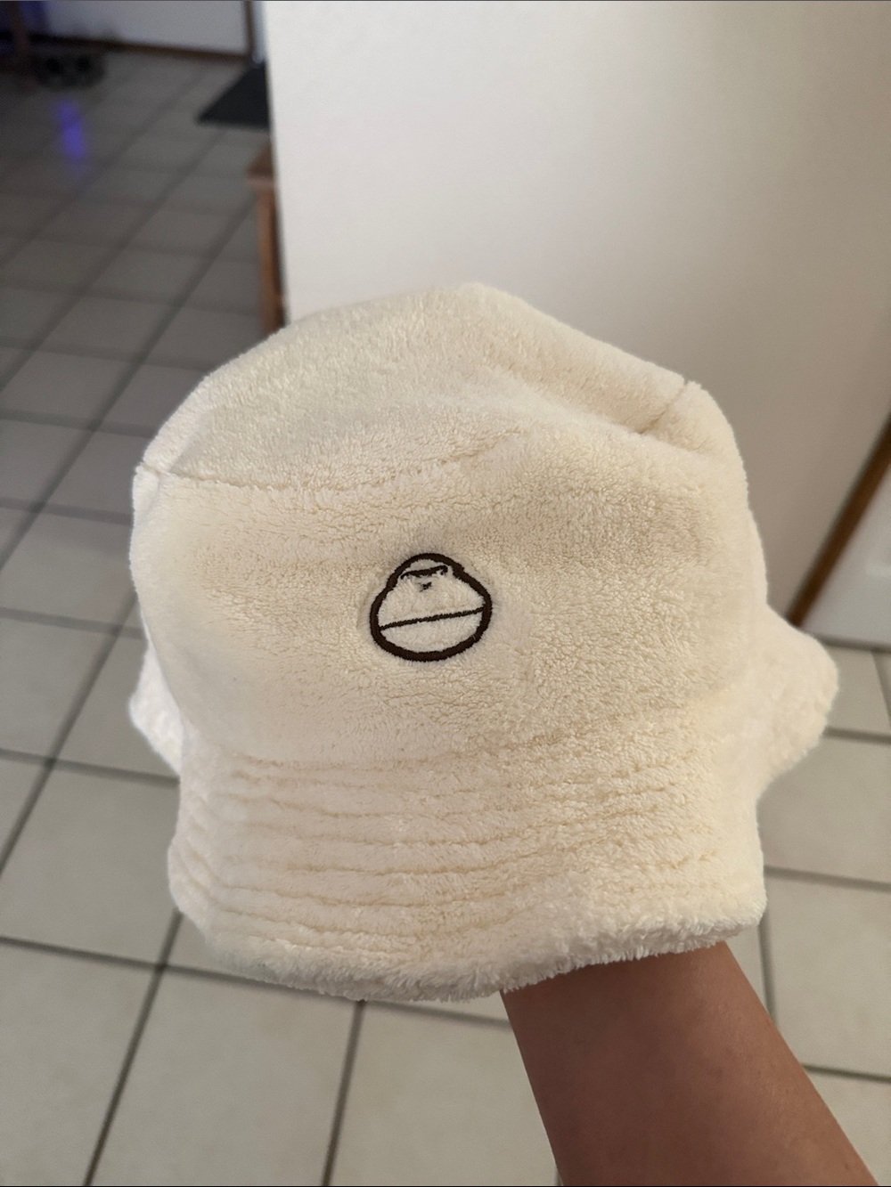 Sub bun Cream Fuzzy Bucket Hat with Minimal Embroidered Logo